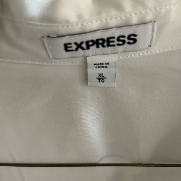 Express white 3-4 sleeve button down🩵 - Picture 2 of 2